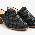 Nisolo Women's Go To Woven Heeled Slip Photo 1