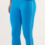Lululemon Power Flow Crop Legging in Beach Blanket Blue/Aquamarine Size 4 • $78 Photo 0