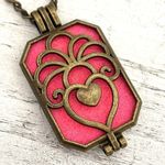 Pink heart box pendant on brass tone chain Photo 1