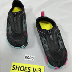 Woman’s NWOT Athletic Hiking Water Shoes 8.5 Multicolor Zip Close Black Photo 0