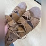 Abeo NWOB Lilia Tan Suede Cork Wedge Sandals Strappy Gladiator Sz 7 Brown Photo 9