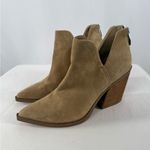 Steve Madden  Camryn Suede Poined Toe Bootie in Taupe Size 8.5 Photo 4