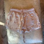 Pj Harlow  Set Photo 4