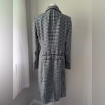 Jones New York Vintage ‘00s Black & White Houndstooth Knee Length Jacket Photo 5