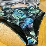 Cupshe Striped & Palm Leaf Cutout One Piece Size Medium Photo 2