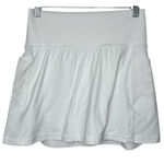 Athleta Women's Salutation Stash 14 1/2" White Skort Size Small Photo 0