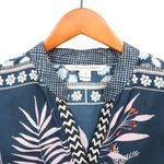 Diane Von Furstenberg  DVF Chrystie Print Silk Leaf Blue Blouse Top 4 Photo 3