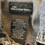 No Boundaries Vintage  Jean‎ Jacket Photo 6