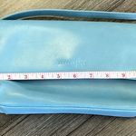 Kenneth Cole  baguette bag. Photo 6