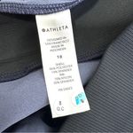 Athleta Brooklyn Printed Shorts Women's 18 Navy Allure Blue Stretchy Pockets New Photo 3