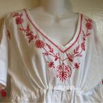World Mkt Coverup Sheer Top White Pink Crochet Flowers Size undefined Photo 1