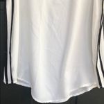 Bobeau  Tank‎ White Black Trim Photo 2