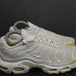 Nike  Women's White and Cream Sneakers Photo 6