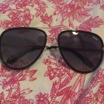 Quay Australia Sunglasses Photo 0