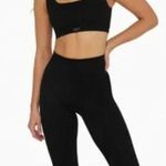 Set Active  Seamless Sculptflex Leggings Black Ribbed Size M Photo 0