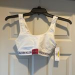 Calvin Klein Sports Bras Photo 0