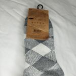 Field & Stream  Cozy Cabin Socks - Gray and White Photo 3
