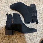 Vionic Size 7 Sienna Suede Bootie Boots Black Buckle Waterproof Photo 6