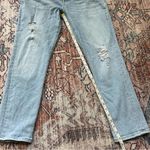 7 For All Mankind  Josefina Skinny Boyfriend Distressed Jeans Light Wash Size 29 Photo 4