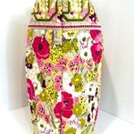Vera Bradley Toggle Tote(make me blush print) Photo 4