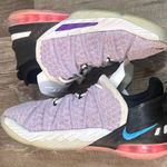 Nike Lebron XVIII GS Graffiti Basketball Shoes Photo 9