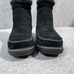 Lands' End Women's Black Suede Ankle Booties Size 8 Warm & Durable Photo 2