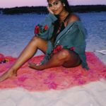 LF Oversized Rose Sweatshirt Photo 1