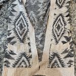 Pink republic  Cream and Gray Patterned Cardigan Photo 4