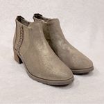 REEF  Metallic Leather Voyage Ankle Boot Size 7.5 Photo 2
