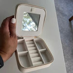 Small Travel Accessory Organizer White Photo 2