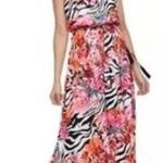 Jennifer Lopez Summer Oasis floral zebra print strapless maxi dress Photo 0