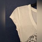 Key Closet White Leopard Graphic Women’s Tee Size Small Photo 6