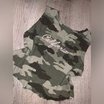 Garage camouflage tank top California Photo 1