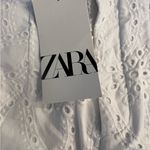 ZARA  Women's White Eyelet High Rise Shorts Size XS New Photo 6