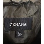 Women's Zenana Outfitters Puffer Vest Large Green Pockets Casual Outdoor Green Photo 3