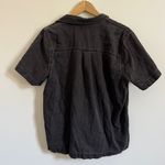 Madewell  Denim Short-Sleeve Button-Up Shirt in Lunar Wash Black Size Large NB497 Photo 4