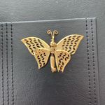 Vintage Butterfly Brooch with Articulated wings Gold Photo 1