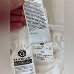 Levi's Women’s High Rise White Jean Shorts with Floral Embroidery 501 Size 32 Photo 12