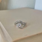 Intertwined Bypass Swirl Silver Round Ring “Aramis” Classic Elegant Glam Sparkly Jewelry Photo 3