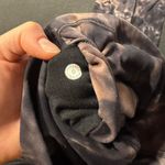 Lululemon Leggings Photo 2