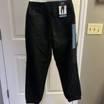 Gap Black Women’s Pull On Cargo Twill Joggers with Drawstrings and Back Pockets- Photo 6