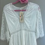 Southern Fried Chicks Elegant White Lace Dress Photo 5