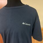 Columbia  tee Photo 2