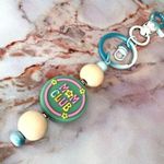 Mom Club Tropical Vibes Handmade Keychain Green Photo 0