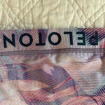 Peloton NWT Floral 2k Strappy Athletic Bra Size Small Photo 3