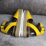 Soda Universal Thread Women's 9 Tommie Triple Strap Sandals - Tan Casual Bohemian Photo 4