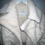 Hollister Fur Jacket Photo 3