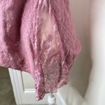 LC Lauren Conrad Pink Lace Panel Sweater Top Women’s Size Medium Shark-bite Hem Photo 2