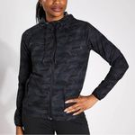 Vuori  Outdoor Trainer Shell Black Camo Lightweight Water Resistant Jacket size M Photo 0