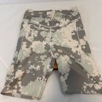 The North Face Motivation High-Rise Pocket 9" Shorts Sky Print Women's Size XL Photo 0